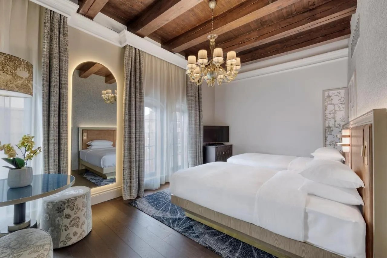 Hilton Molino Stucky Venise 5*,  Italie
