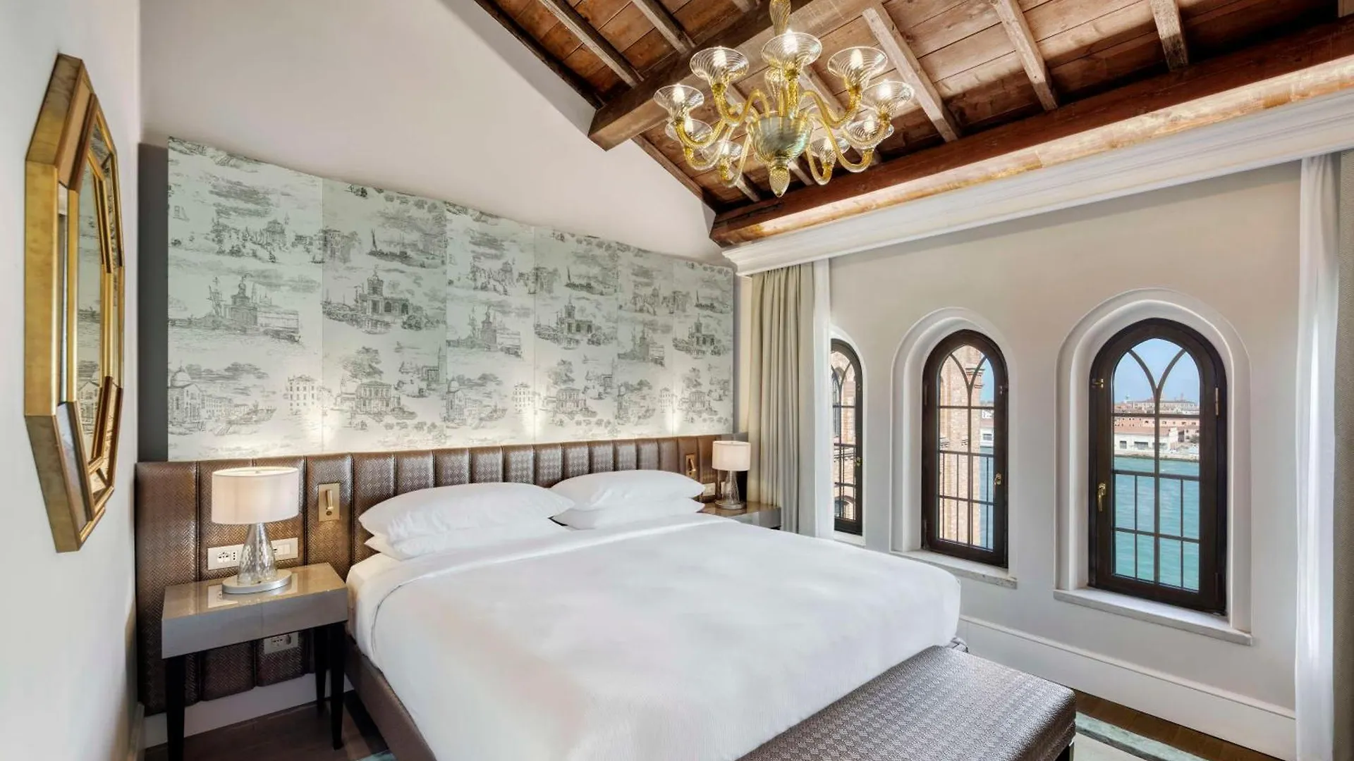 Hilton Molino Stucky Venise Hotel